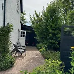 Bed and breakfast De Perenboom Eck en Wiel