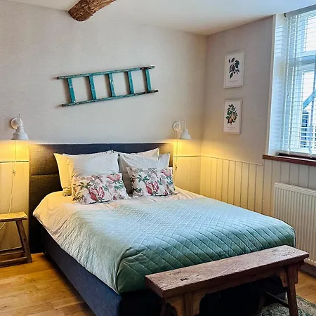 De Perenboom Bed and breakfast Eck en Wiel