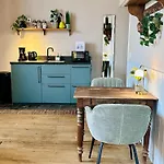 Bed & Breakfast De Perenboom 3*