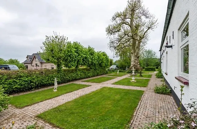 Bed & Breakfast De Perenboom Eck en Wiel